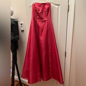 Pink Strapless Formal gown, Size 6